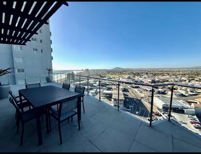 3 BEDROOM APARTMENT FOR SALE IN WAVES EDGE